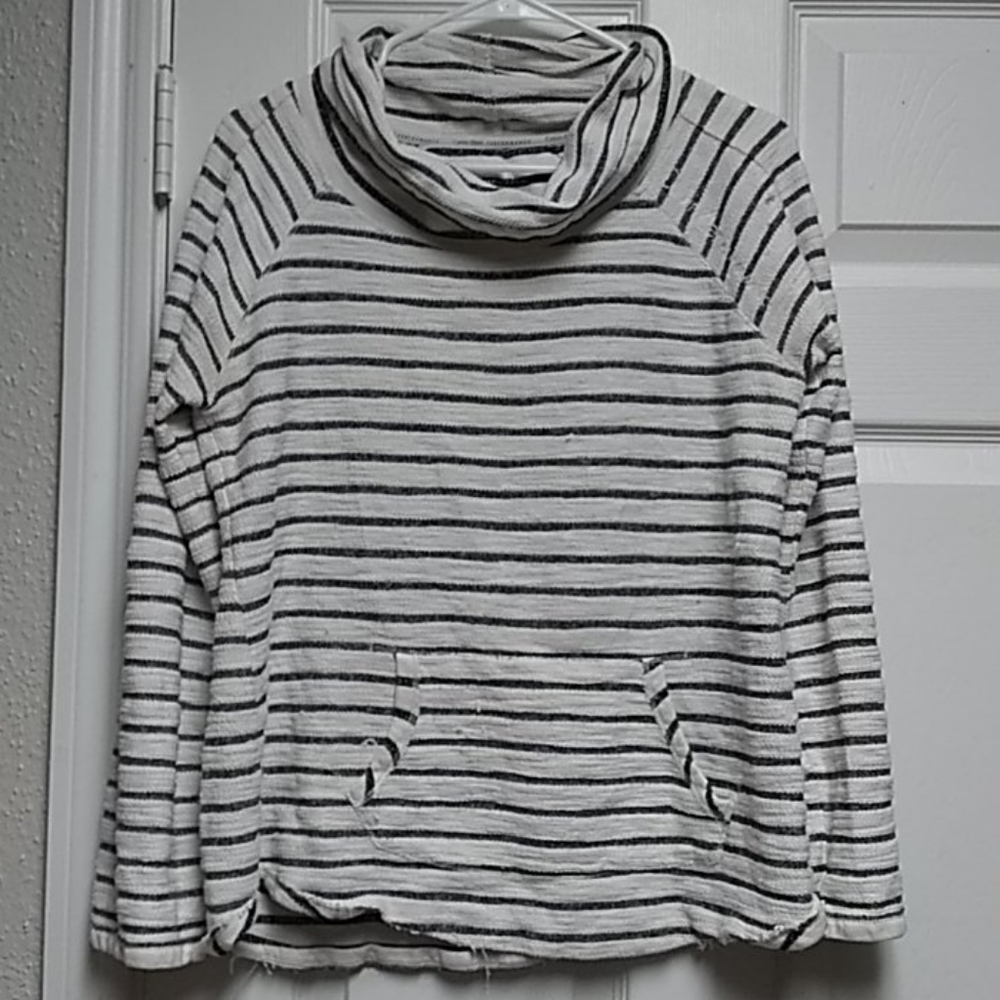 Calvin Klein  Vintage Performance sweater